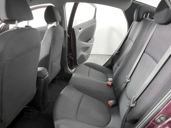 Hyundai Solaris I с пробегом 2013 года, цена 769 000 рублей, 110241 км, седан, Автокод Объявления