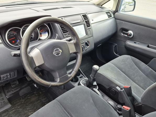 Nissan Tiida I Рестайлинг с пробегом 2011 года, цена 725 000 рублей, 229884 км, хэтчбек, Автокод Объявления