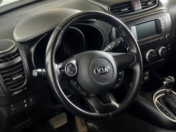Kia Soul II Рестайлинг с пробегом 2018 года, цена 1 588 000 рублей, 81643 км, хэтчбек, Автокод Объявления