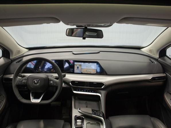 Changan UNI-T I с пробегом 2023 года, цена 2 645 000 рублей, 17472 км, внедорожник, Автокод Объявления