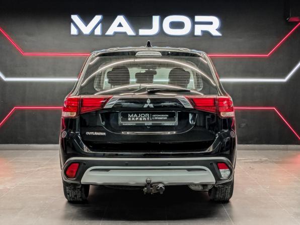 Mitsubishi Outlander III Рестайлинг 3 с пробегом 2020 года, цена 1 950 000 рублей, 125274 км, внедорожник, Автокод Объявления
