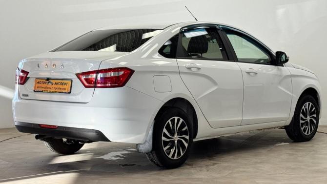Lada (ВАЗ) Vesta I с пробегом 2017 года, цена 750 000 рублей, 137413 км, седан, Автокод Объявления
