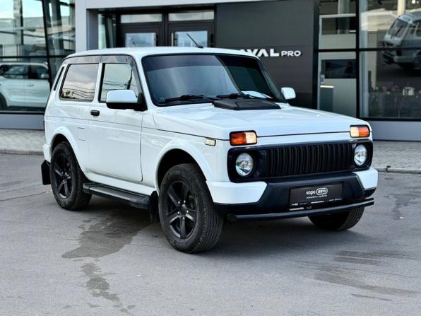 Lada (ВАЗ) Niva Legend с пробегом 2024 года, цена 999 000 рублей, 7518 км, внедорожник, Автокод Объявления