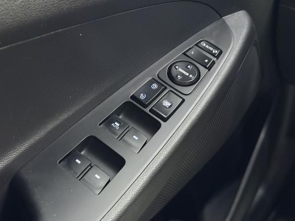 Hyundai Tucson III с пробегом 2015 года, цена 1 765 000 рублей, 156585 км, внедорожник, Автокод Объявления