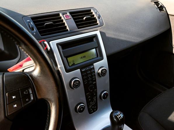 Volvo S40 II Рестайлинг с пробегом 2007 года, цена 599 000 рублей, 211582 км, седан, Автокод Объявления