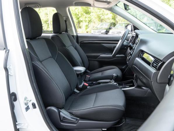 Mitsubishi Outlander III Рестайлинг 3 с пробегом 2019 года, цена 2 048 000 рублей, 124376 км, внедорожник, Автокод Объявления