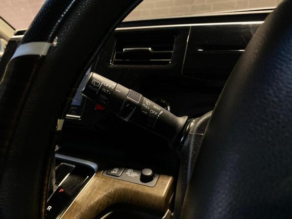 Honda Stepwgn V с пробегом 2016 года, цена 1 720 000 рублей, 127953 км, минивэн, Автокод Объявления