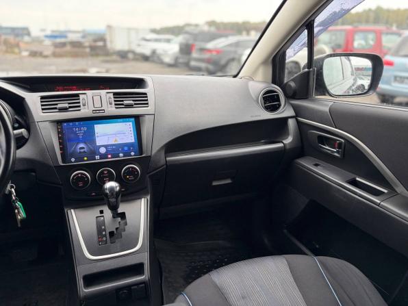 Mazda 5 II (CW) с пробегом 2011 года, цена 995 000 рублей, 250000 км, компактвэн, Автокод Объявления