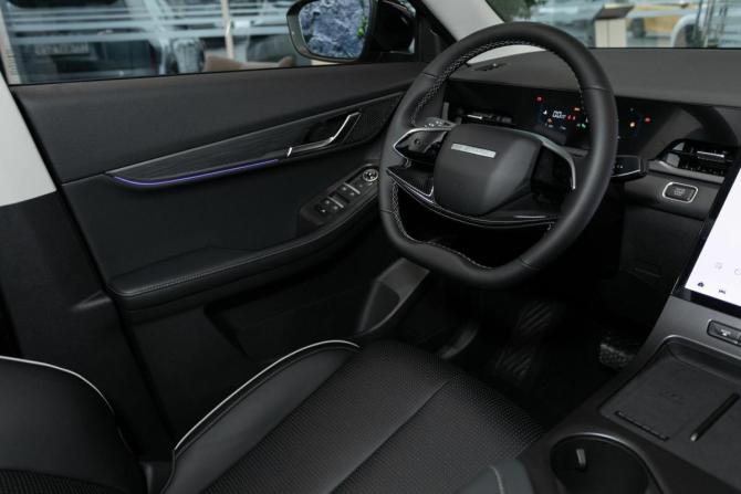 Новый Jaecoo J6 2026 года, цена 2 549 000 рублей, внедорожник, Автокод Объявления