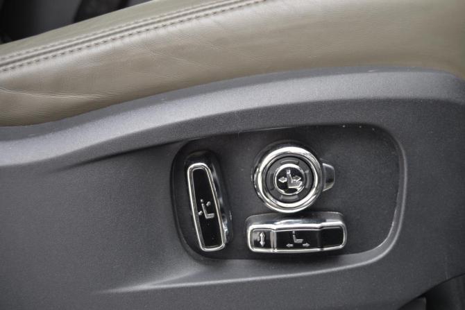 Land Rover Defender II с пробегом 2020 года, цена 6 190 000 рублей, 90370 км, внедорожник, Автокод Объявления