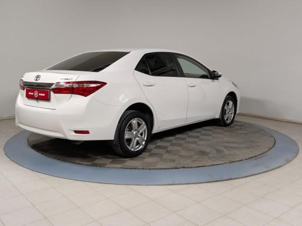 Toyota Corolla XI (E160 E170 E180) с пробегом 2015 года, цена 1 065 000 рублей, 262000 км, седан, Автокод Объявления