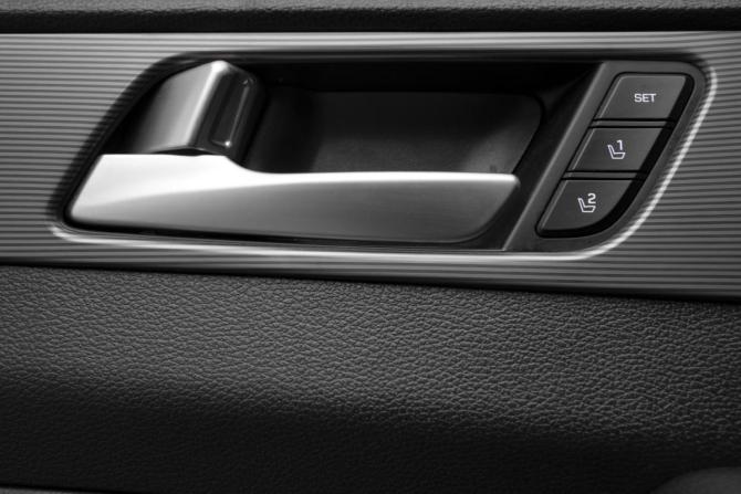 Hyundai Sonata VII (LF) Рестайлинг с пробегом 2017 года, цена 1 850 000 рублей, 143431 км, седан, Автокод Объявления