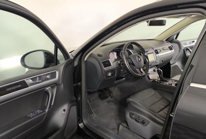 Volkswagen Touareg II Рестайлинг с пробегом 2016 года, цена 3 200 000 рублей, 192998 км, внедорожник, Автокод Объявления