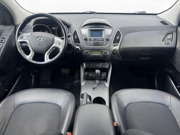 Hyundai ix35 I Рестайлинг с пробегом 2015 года, цена 1 400 000 рублей, 186770 км, внедорожник, Автокод Объявления
