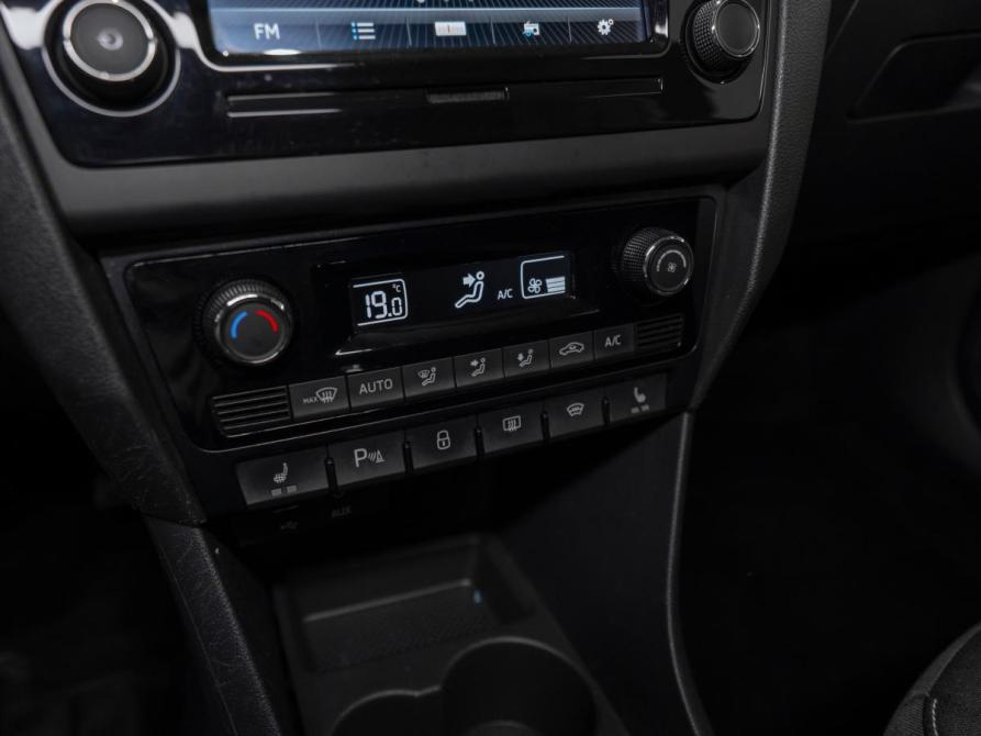 Skoda Rapid I Рестайлинг Москва  - изображение 15