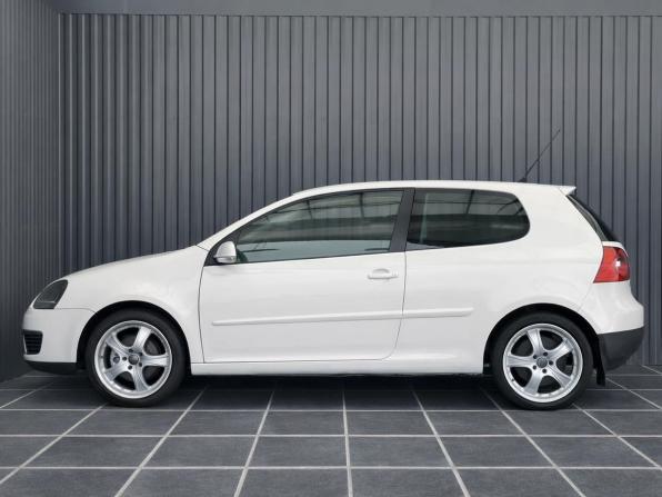 Volkswagen Golf V с пробегом 2008 года, цена 450 000 рублей, 274120 км, хэтчбек, Автокод Объявления