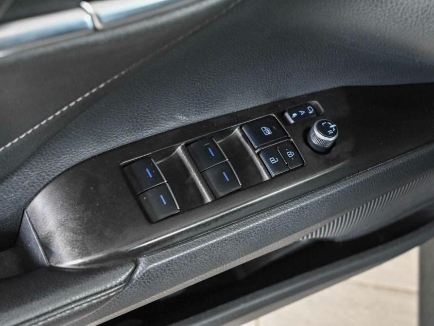 Toyota Camry VIII (XV70) Рестайлинг Екатеринбург  - изображение 15