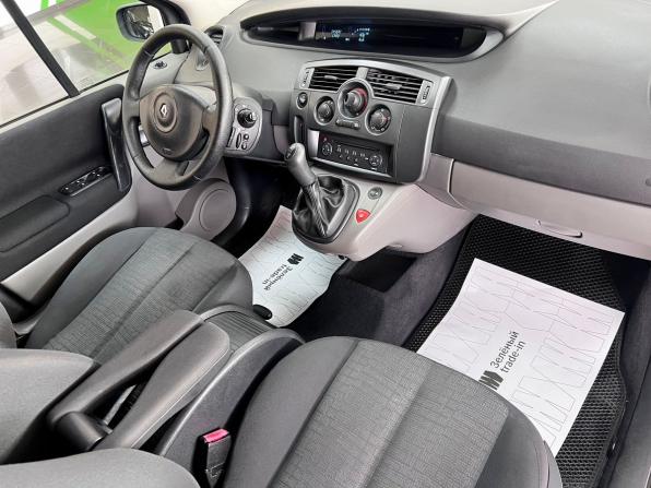 Renault Scenic II Рестайлинг с пробегом 2007 года, цена 590 000 рублей, 124293 км, компактвэн, Автокод Объявления