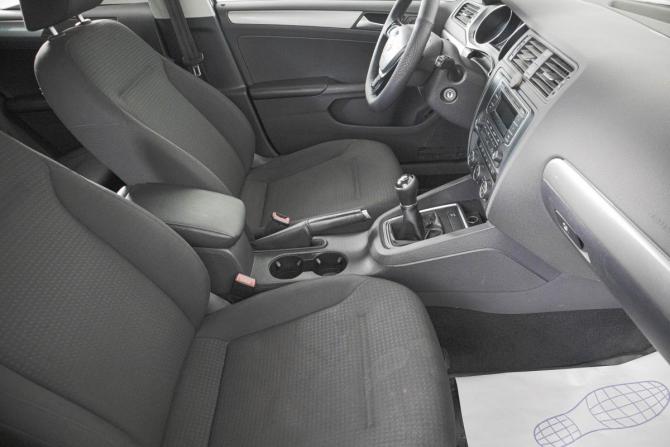 Volkswagen Jetta VI Рестайлинг с пробегом 2015 года, цена 1 149 000 рублей, 208000 км, седан, Автокод Объявления