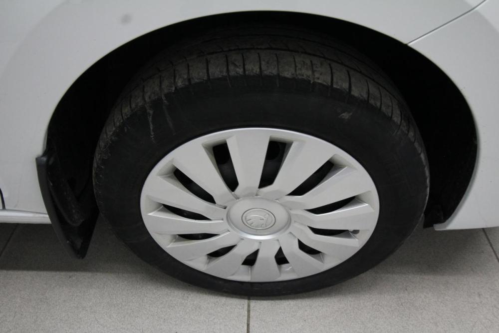 Skoda Rapid II Сургут  - изображение 28