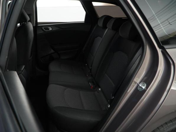 Kia Ceed III с пробегом 2019 года, цена 1 624 031 рубль, 124007 км, универсал, Автокод Объявления
