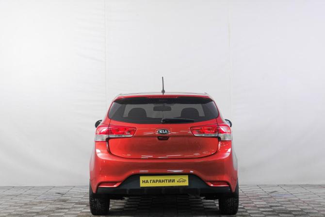 Kia Rio III Рестайлинг с пробегом 2016 года, цена 999 000 рублей, 137000 км, хэтчбек, Автокод Объявления