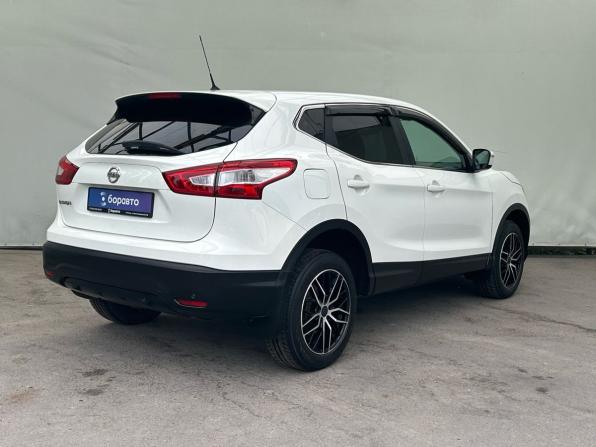 Nissan Qashqai II с пробегом 2015 года, цена 1 114 000 рублей, 203878 км, внедорожник, Автокод Объявления