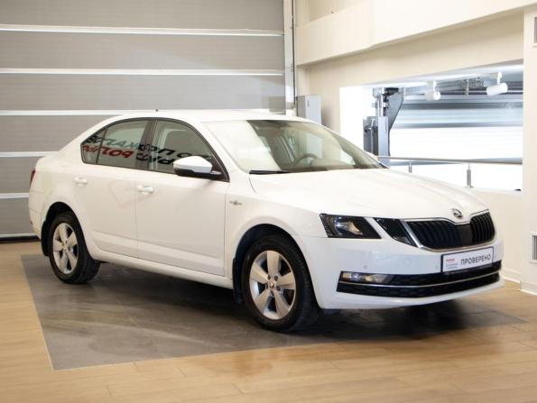Skoda Octavia III (A7) Рестайлинг с пробегом 2019 года, цена 1 927 000 рублей, 83400 км, лифтбек, Автокод Объявления