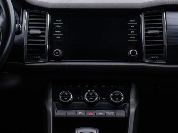 Skoda Kodiaq I с пробегом 2017 года, цена 2 320 000 рублей, 176846 км, внедорожник, Автокод Объявления