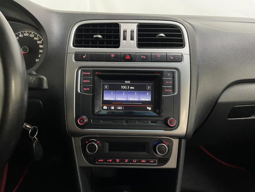 Volkswagen Polo V Рестайлинг Воронеж  - изображение 15