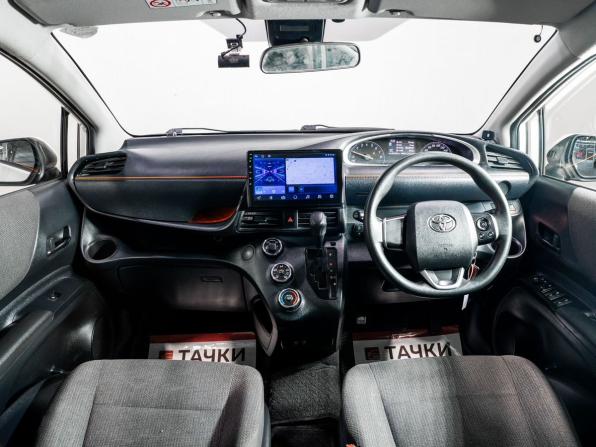 Toyota Sienta II Рестайлинг с пробегом 2020 года, цена 1 255 000 рублей, 181700 км, компактвэн, Автокод Объявления