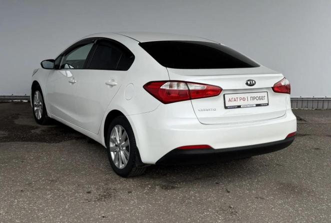 Kia Cerato III с пробегом 2014 года, цена 1 075 000 рублей, 157532 км, седан, Автокод Объявления