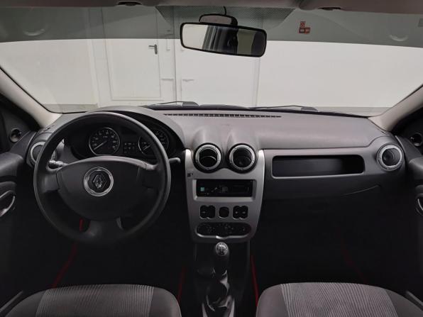 Renault Logan I Рестайлинг с пробегом 2014 года, цена 609 000 рублей, 96017 км, седан, Автокод Объявления