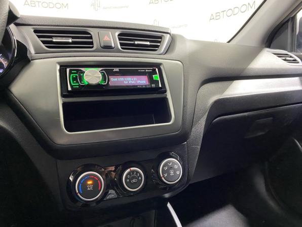 Kia Rio III Рестайлинг с пробегом 2016 года, цена 747 500 рублей, 161000 км, седан, Автокод Объявления