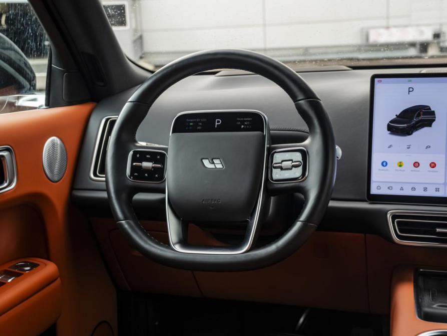 Li Auto (Lixiang) L9 I Рестайлинг Москва  - изображение 13