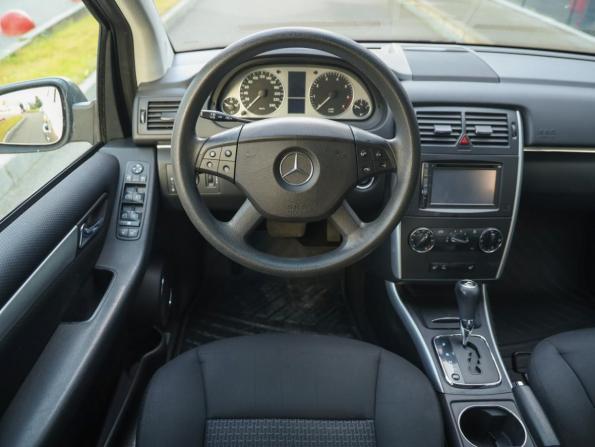 Mercedes-Benz B-Класс I (W245) Рестайлинг с пробегом 2010 года, цена 641 174 рубля, 310000 км, хэтчбек, Автокод Объявления