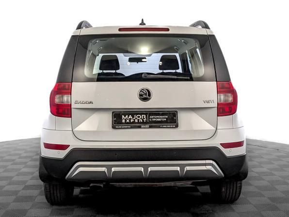 Skoda Yeti I Рестайлинг с пробегом 2017 года, цена 1 575 000 рублей, 105869 км, внедорожник, Автокод Объявления