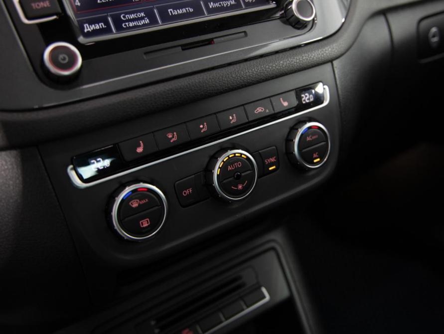 Volkswagen Tiguan I Рестайлинг Санкт-Петербург  - изображение 17