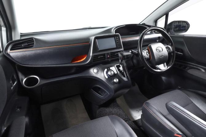 Toyota Sienta II с пробегом 2018 года, цена 1 499 000 рублей, 146000 км, компактвэн, Автокод Объявления