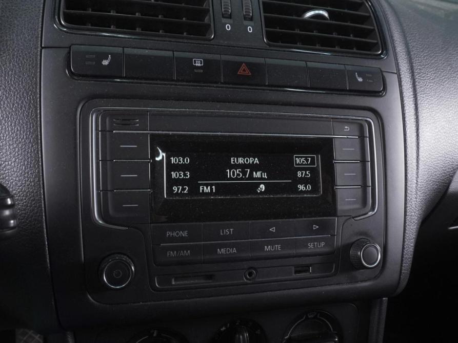 Volkswagen Polo V Рестайлинг Ростов-на-Дону  - изображение 13