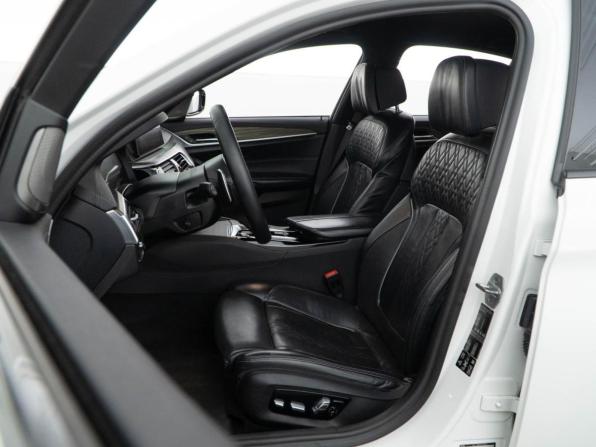 BMW 5 серии VII (G30/G31/G38) с пробегом 2019 года, цена 3 099 055 рублей, 262865 км, седан, Автокод Объявления