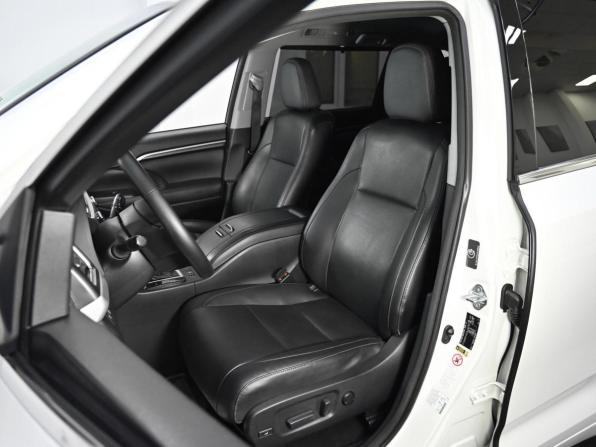 Toyota Highlander III (XU50) с пробегом 2015 года, цена 2 599 000 рублей, 112000 км, внедорожник, Автокод Объявления