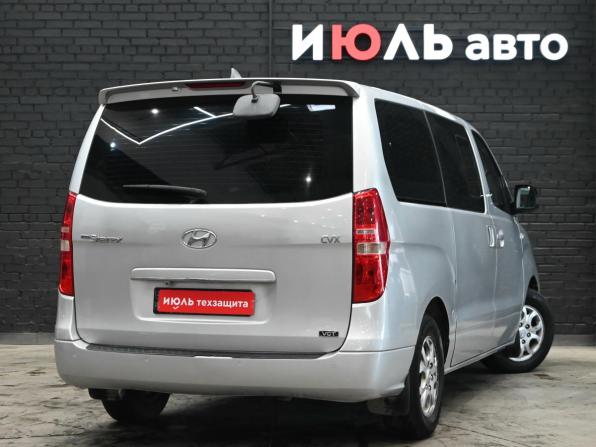 Hyundai Grand Starex I с пробегом 2010 года, цена 1 500 000 рублей, 146078 км, минивэн, Автокод Объявления