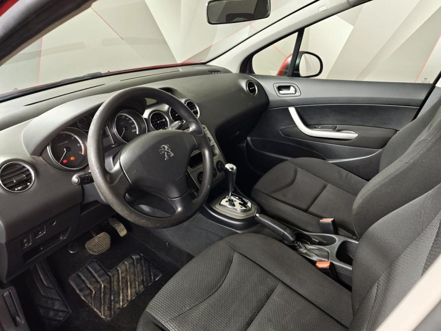 Peugeot 408 I Москва  - изображение 15