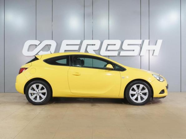 Opel Astra J Рестайлинг с пробегом 2013 года, цена 1 249 000 рублей, 55904 км, хэтчбек, Автокод Объявления