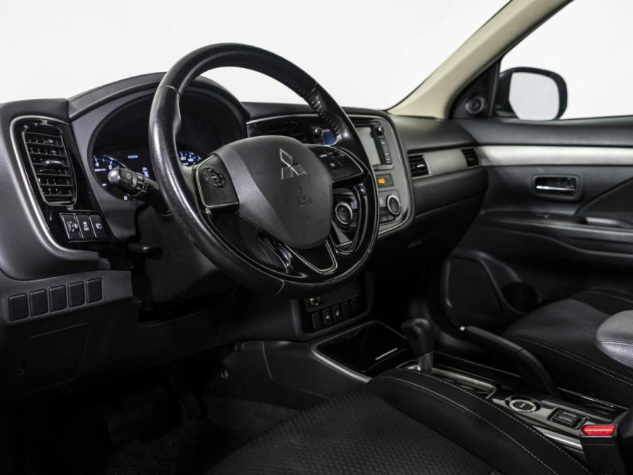 Mitsubishi Outlander III Рестайлинг 2 Москва  - изображение 7