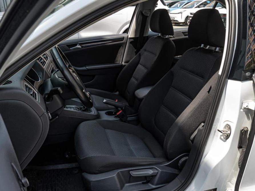 Volkswagen Jetta VI Рестайлинг Краснодар  - изображение 10