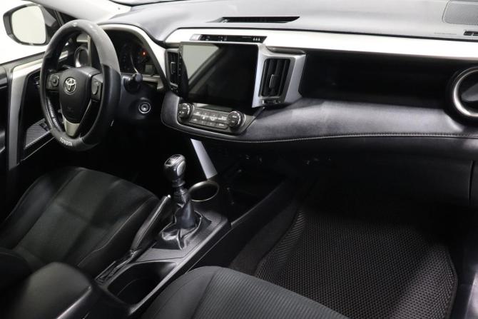 Toyota RAV4 IV (XA40) с пробегом 2013 года, цена 1 912 000 рублей, 154000 км, внедорожник, Автокод Объявления