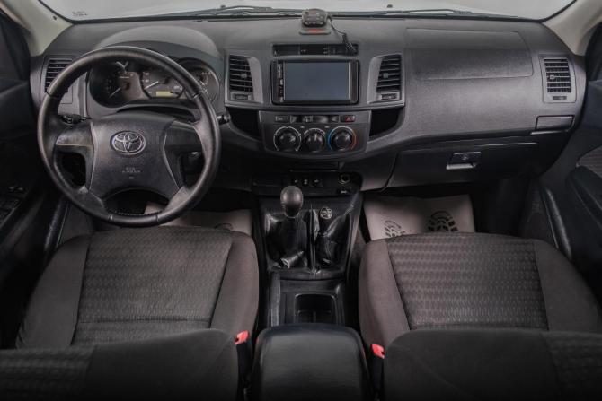 Toyota Hilux VII Рестайлинг с пробегом 2014 года, цена 1 999 000 рублей, 307000 км, offers.body_type.unknown, Автокод Объявления