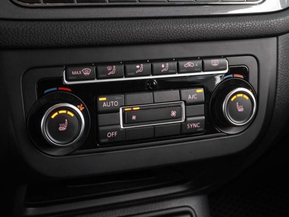 Volkswagen Tiguan I Рестайлинг с пробегом 2014 года, цена 1 250 000 рублей, 214275 км, внедорожник, Автокод Объявления